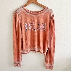 Women's Floral Embroidered Long Sleeve Top